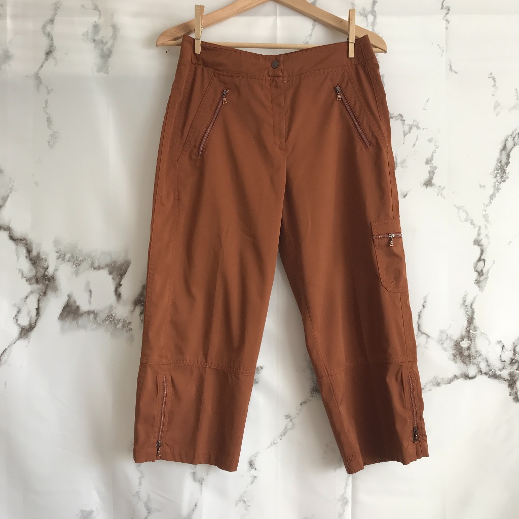 Tail Tech Performance Capri Pants